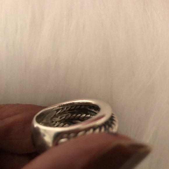 Authentic David Yurman Ring - Picture 4 of 5